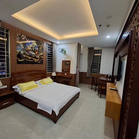 Hotel Phu Si Хошимин Экстерьер фото
