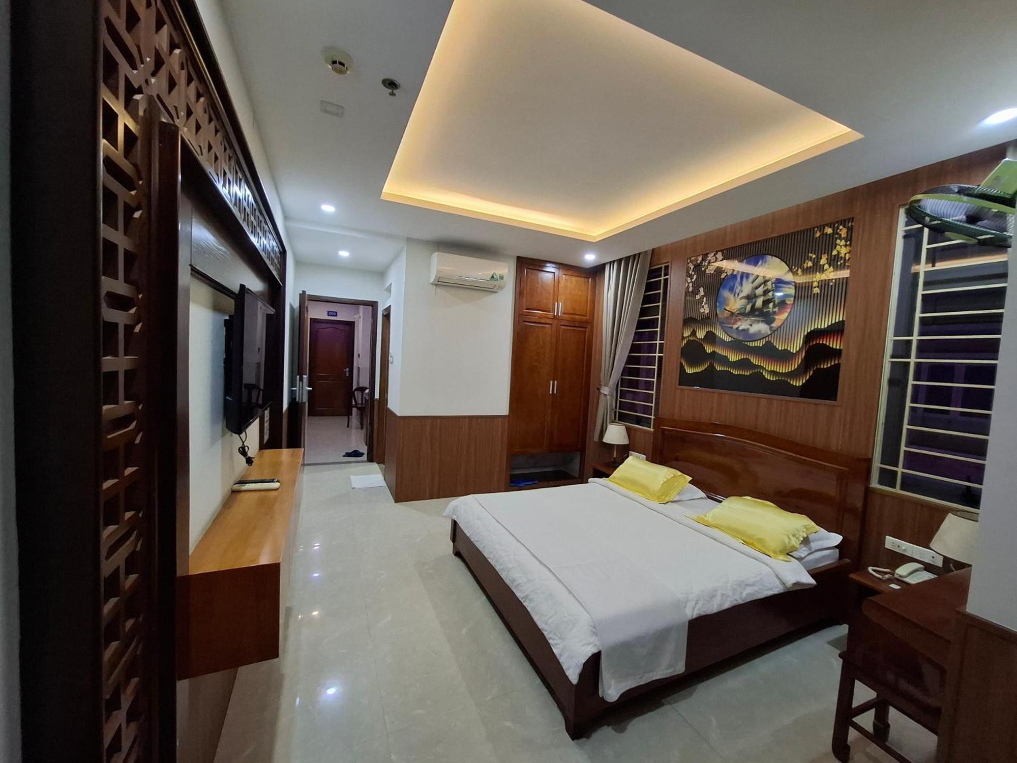 Hotel Phu Si Хошимин Экстерьер фото