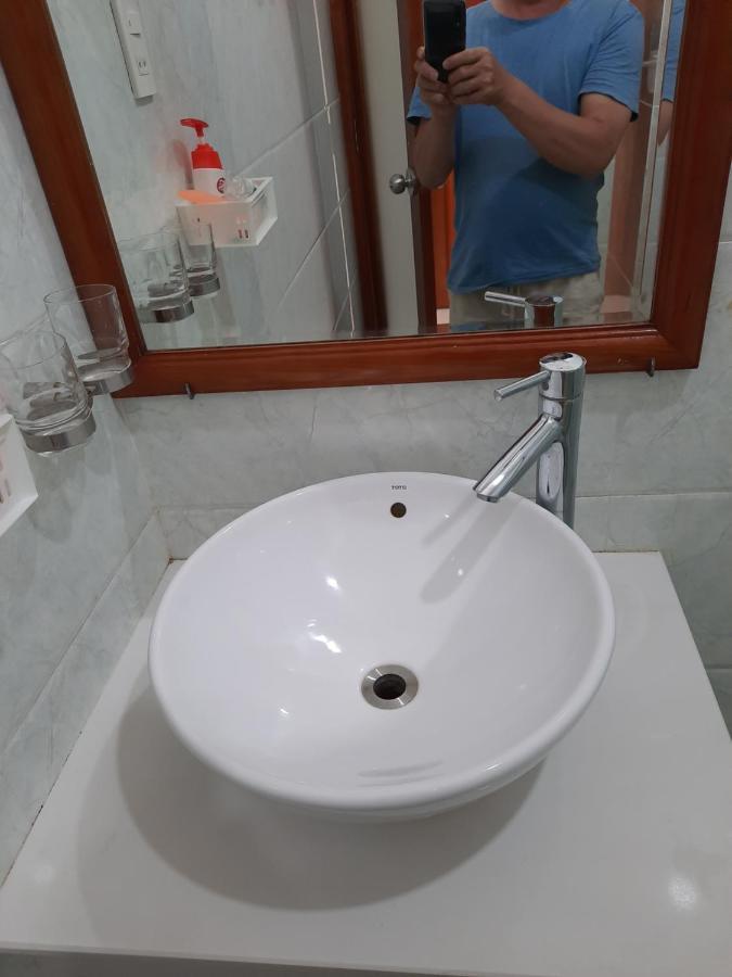 Hotel Phu Si Хошимин Экстерьер фото